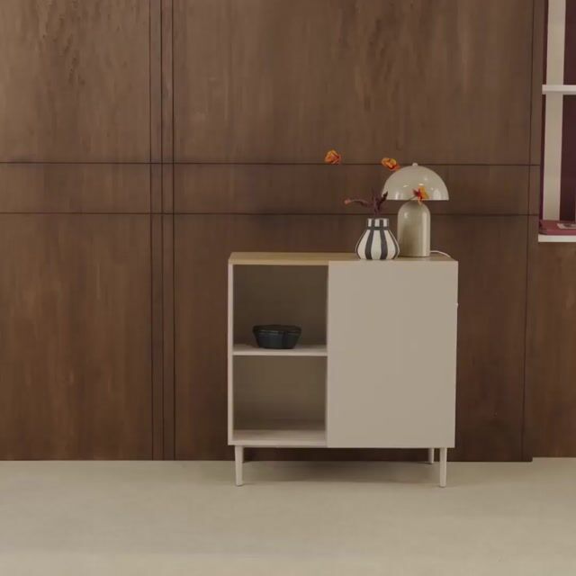 Video loading poster