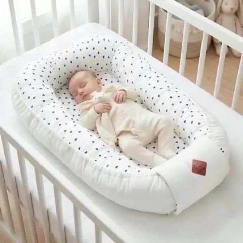 Cocon nid bébé matelassé réducteur de lit LOVIO rouge, SEVIRA KIDS