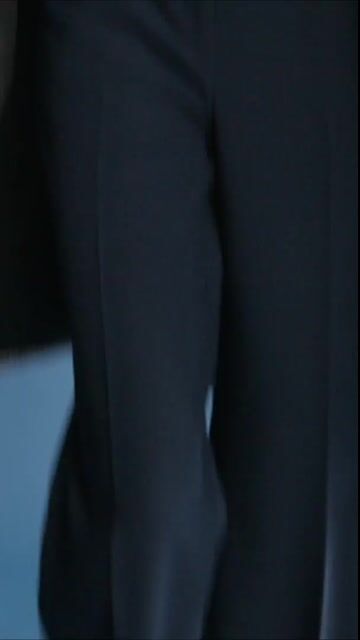 Video loading poster