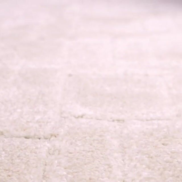 Video loading poster