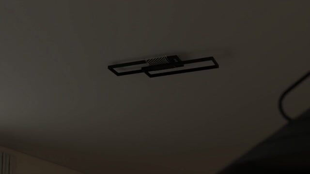 Video loading poster