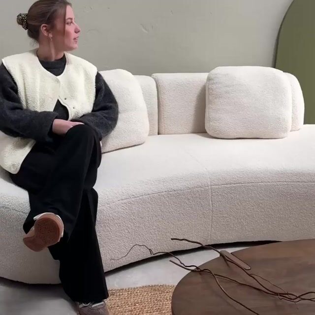 Video loading poster