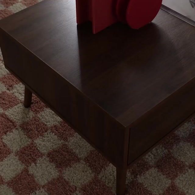 Video loading poster